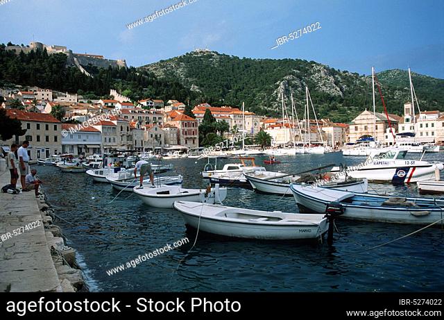Boats in harbour, Hvar, Island of Hvar, Croatia, Europe