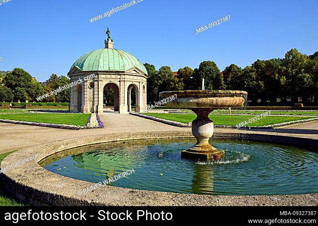 Europe, Germany, Bavaria, Munich, City, Hofgarten, Temple of Diana, Fountain