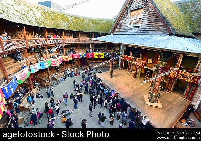 07 September 2019, United Kingdom, London: The entrance to Shakespeare's Globe Theatre. The performances take place in the open air