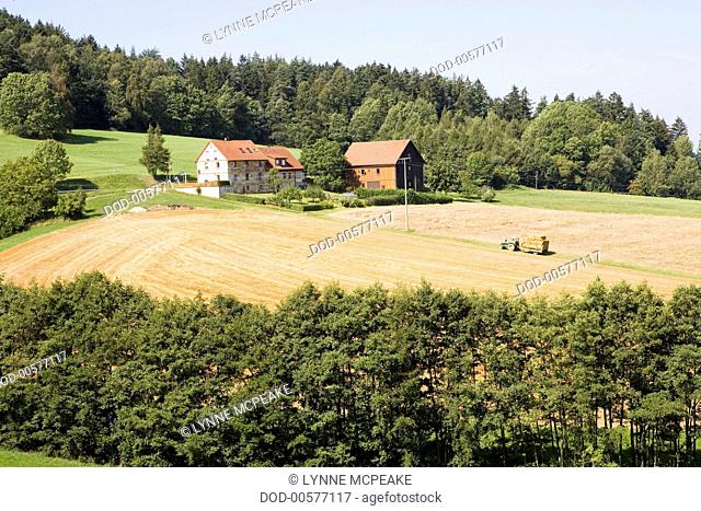 Germany, Bavaria (Bayern) state, Bayreuth town, countryside houses and fields