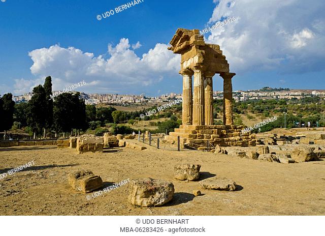 Italy, southern Italy, Sicily, Sicilia, Agrigento, Agrigento, valley of the temples, Temple of Dioscuri