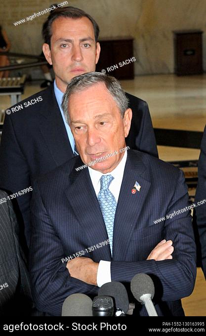 Washington, DC - July 31, 2008 -- New York City Mayor Michael Bloomberg holds a press conference in the lobby of the Rayburn House Office Building after...