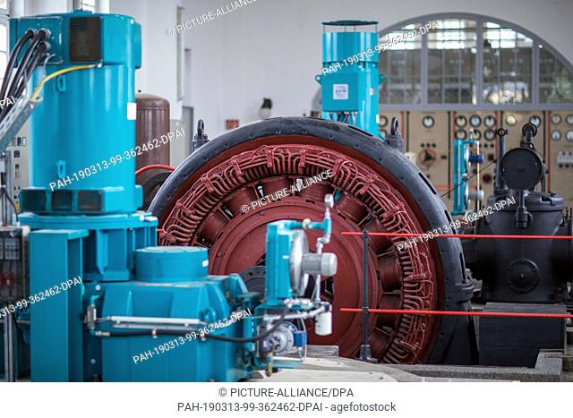 15 August 2018, Thuringia, Krauthausen: The generator room of the Spichra hydroelectric power station on the Werra, built in 1923