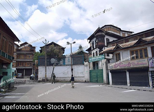 Restrictions were tightened in and around Srinagar city on Friday. Security forces are deployed as the authorities looked to prevent any congregation of...