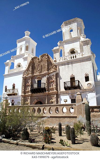 USA, Arizona, San Xavier del Bac Mission, National Historic Landmark, Tohono O'odham San Xavier Indian Reservation, founded in 1692