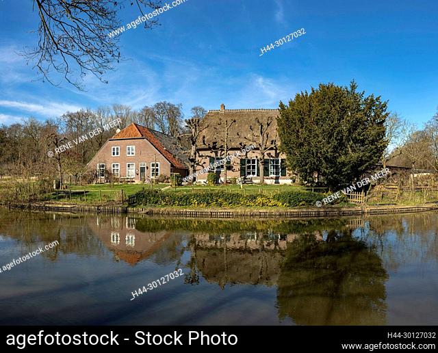 Farmhouse called The Sundial at the bank of the river Kromme Rijn