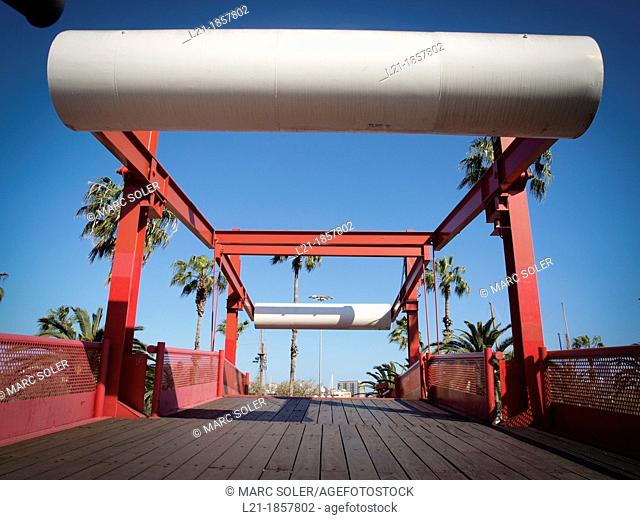 Red bridge. Moll de la fusta, Port Vell, Barcelona, Catalonia, Spain