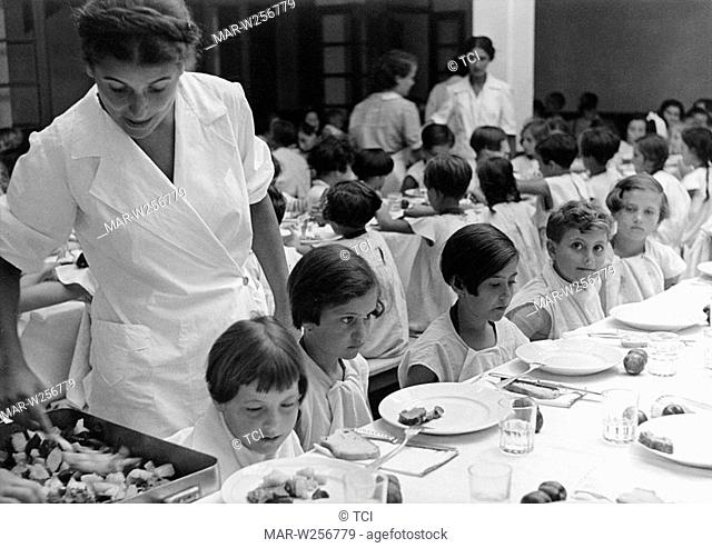 italy, lodolo all'abetone summer camp, refectory, the dinner, july 1939
