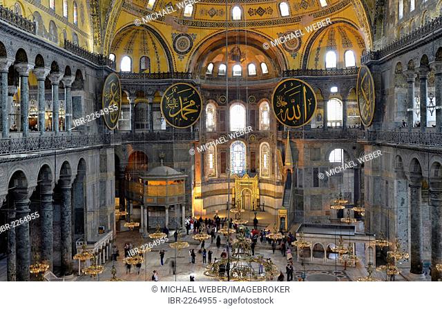 View from the gallery to the main room, Hagia Sophia, Ayasofya, interior view, UNESCO World Heritage Site, Istanbul, Turkey, Europe
