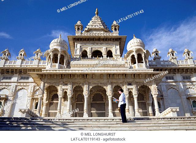 Jaswant Thada is a white marble memorial built by Sardar Singh in 1899 in memory of Maharja Jaswant Singh II, his father