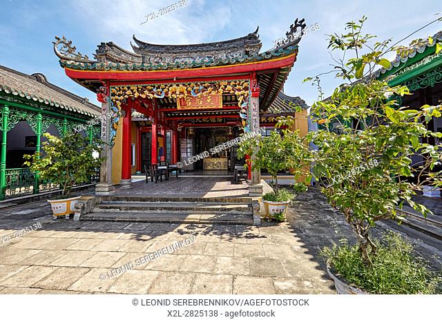 Hoa Van Le Nghia Temple. Hoi An Ancient Town, Quang Nam Province, Vietnam