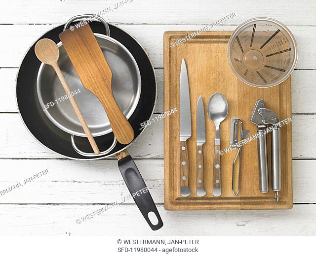 Kitchen utensils for making desserts