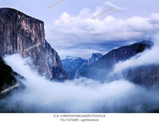 Clouds moving into Yosemite valley