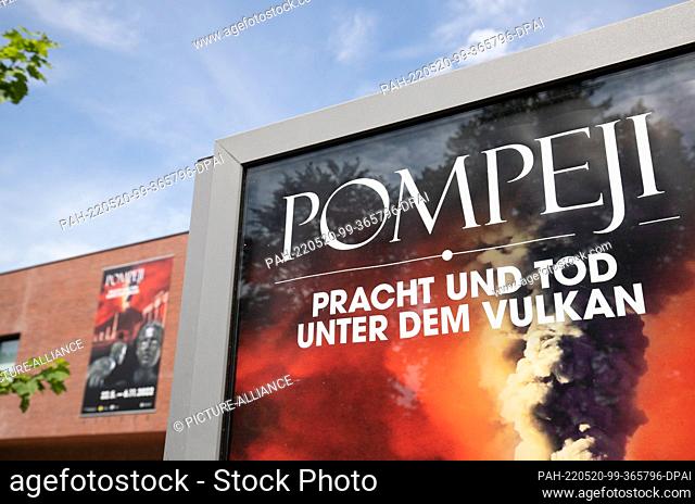 19 May 2022, Lower Saxony, Bramsche-Kalkriese: View of a display case from the Varus Battle Museum Kalkriese, where the exhibition ""Pompeii - Splendor and...