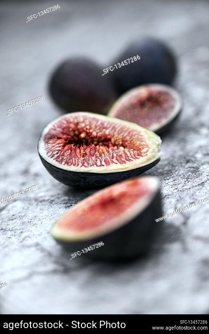 Halved figs