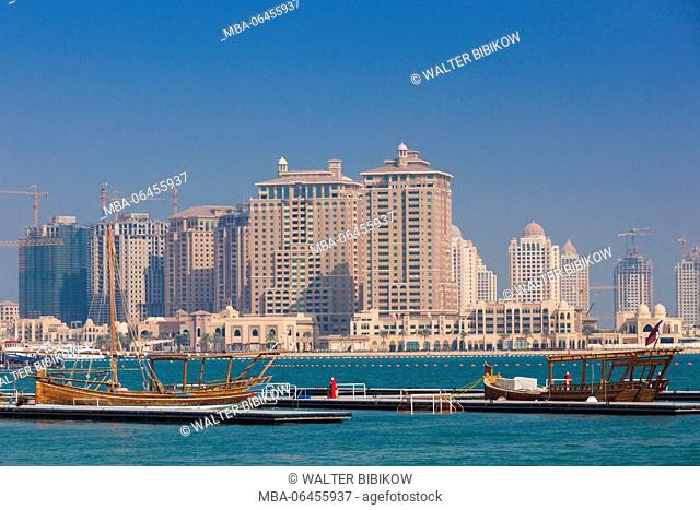 Qatar, Doha, view towards The Pearl Area from Katara Beach