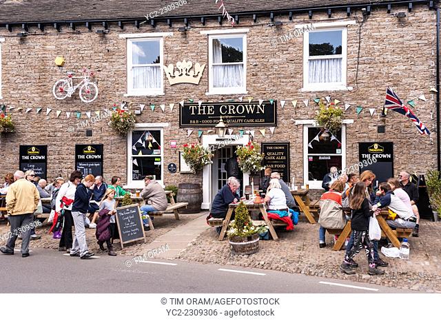 The Crown pub at Hawes , Wensleydale , in the Yorkshire Dales in Yorkshire , England , Britain , Uk