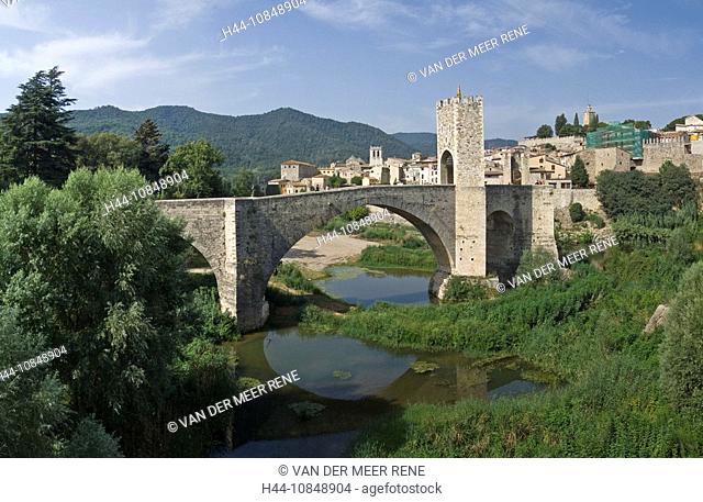 Spain, Europe, Besalu, Catalonia, village, bridge, medieval, fortified, city, town, river, water