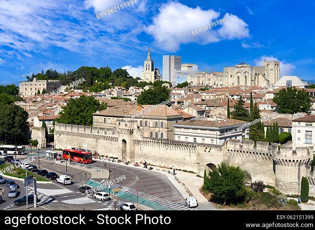 Palais des Papes, Place du Palais, Avignon, Vaucluse, Provence-Alpes-Côte d’Azur, France, Europe. The Palais des Papes is a medieval palace located in Avignon