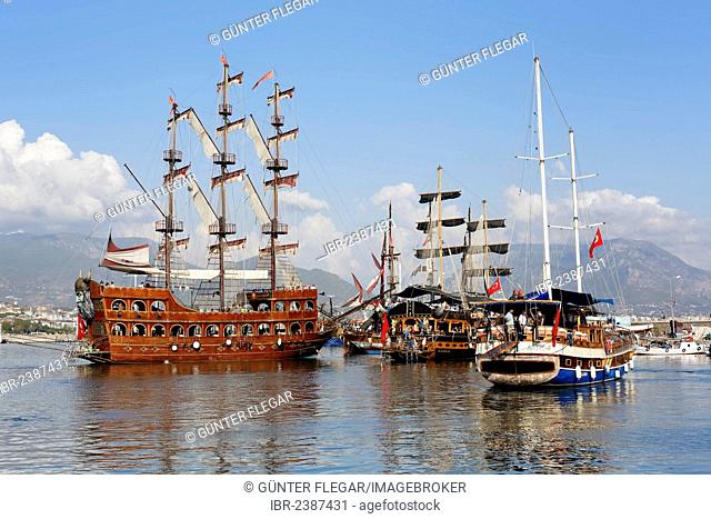 Excursion boats, pirate ships, three-master at the port of Alanya, Antalya, Turkish Riviera, Turkey, Asia