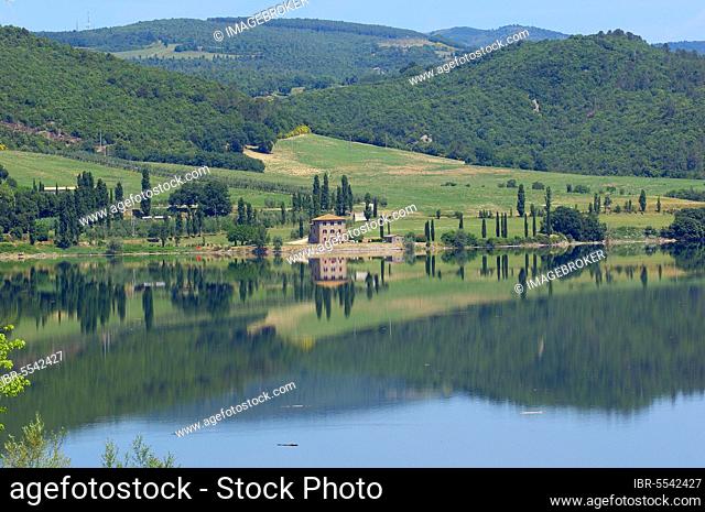 Corbara lake, Lago di Corbara, Tiber Valley, Todi, Umbria, Italy, Europe