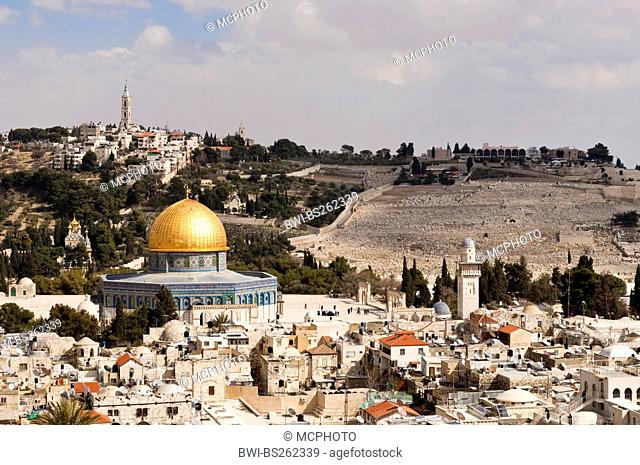 Dome of the Rock in the Old City, Mount of Olives in background, Israel, Jerusalem