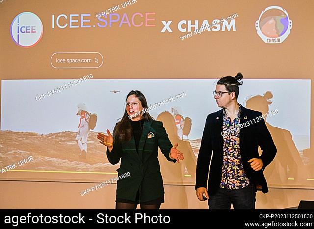 A workshop of analogue missions that simulate the conditions prevailing in space on Earth opened the sixth edition of the Czech Space Week festival, in Brno