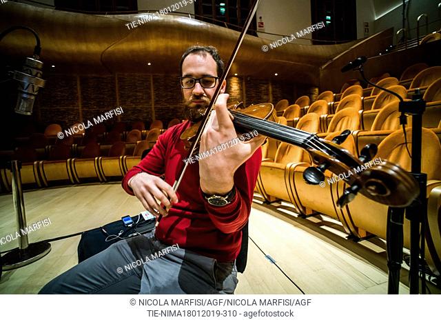 Marcello Schiavi plays the viola Girolamo Amati ' Stauffer ' 1615 during the registration -ITALY-19-01-2019