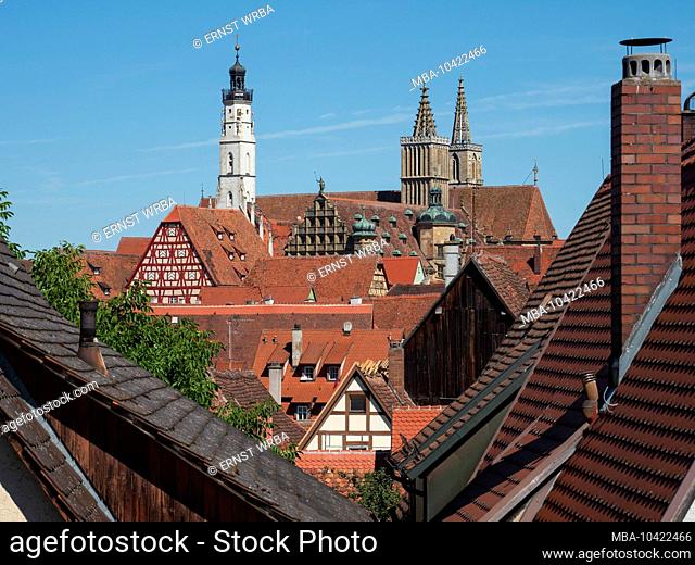 Town hall tower and St. Jakobskirche, old town, Rothenburg ob der Tauber, Middle Franconia, Franconia, Bavaria, Germany