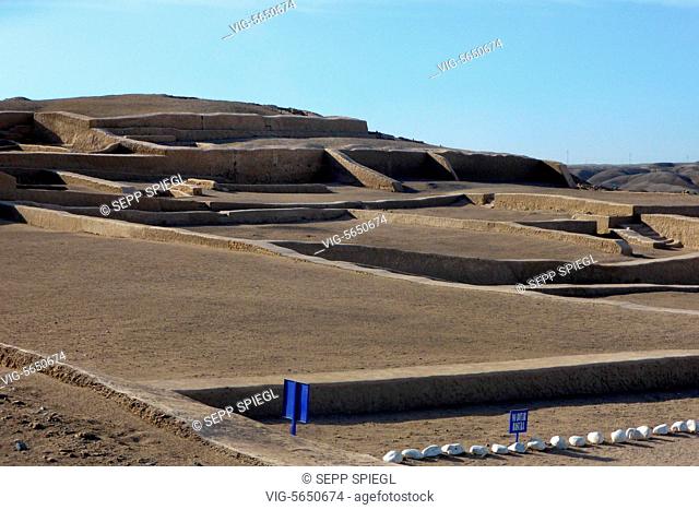 Peru, Cahuachi, 27.03.2017 Cahuáchi ist ein ehemaliges Kultzentrum der indigenen Nazca-Kultur und befindet sich 28 Kilometer westlich der heutigen Stadt Nazca...