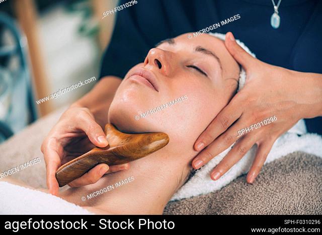 Lymphatic drainage face massage