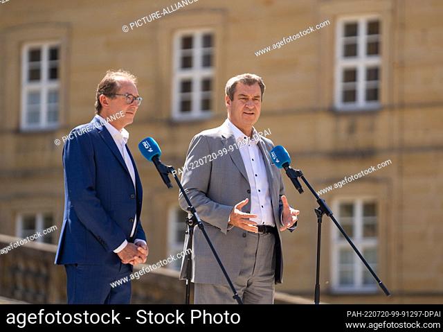 20 July 2022, Bavaria, Bad Staffelstein: Alexander Dobrindt (l, CSU), chairman of the CSU state group in the German Bundestag, and Markus Söder