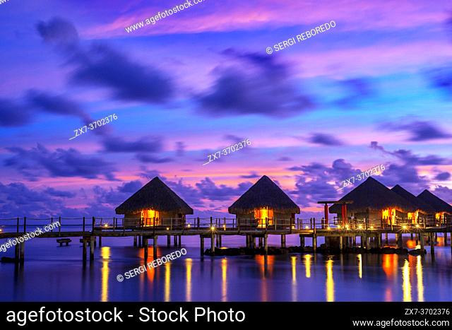 Sunset in Le Meridien Hotel on the island of Tahiti, French Polynesia, Tahiti Nui, Society Islands, French Polynesia, South Pacific