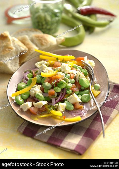 Broad bean salad with peppers and feta cheese