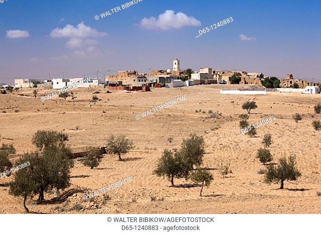 Tunisia, Ksour Area, Metameur, desert village view