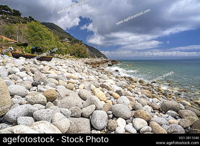 Small beach in Coccorino di Joppolo, locality south of Capo Vaticano, district of Vibo Valentia, Calabria, Italy, Europe