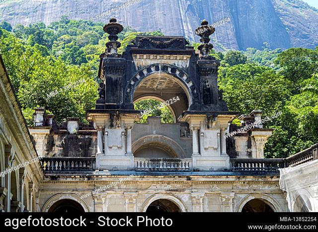 Courtyard of the mansion of Parque Lage. Visual Arts School and a cafe are open to the public. Rio de Janeiro, Brazil