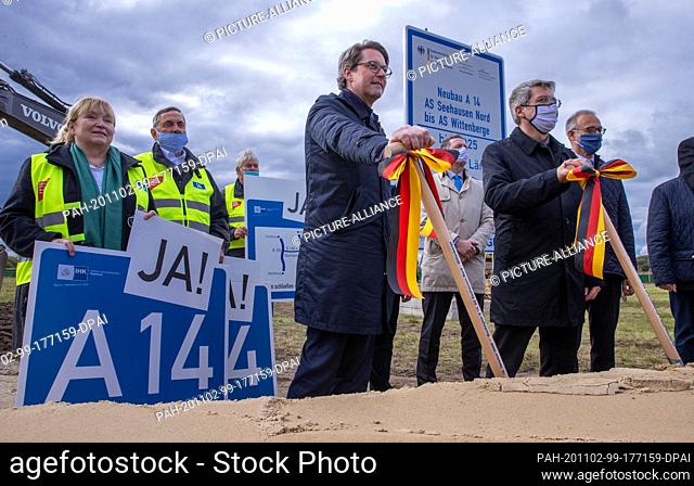 16 October 2020, Brandenburg, Wittenberge: Andreas Scheuer (CSU), Federal Minister of Transport, Construction of the new Elbe bridge linking the federal states...