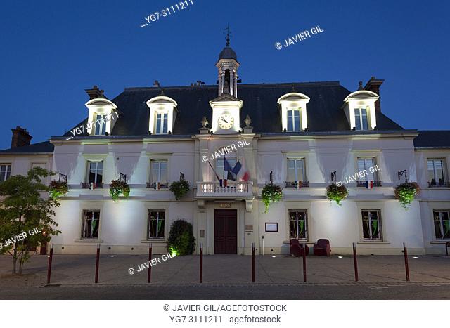 City council of Linas, Essonne, France