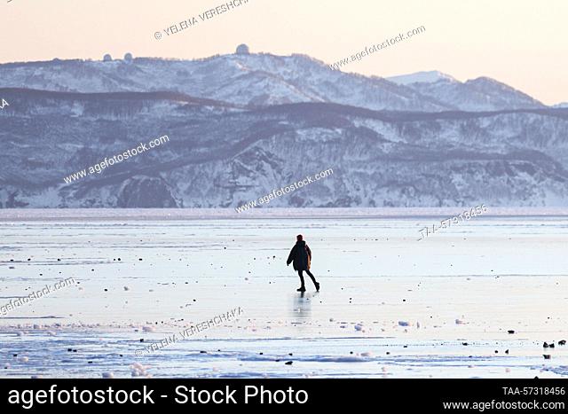 RUSSIA, KAMCHATKA REGION - FEBRUARY 12, 2023: A view of partially frozen Avacha Bay in winter. Yelena Vereshchaka/TASS