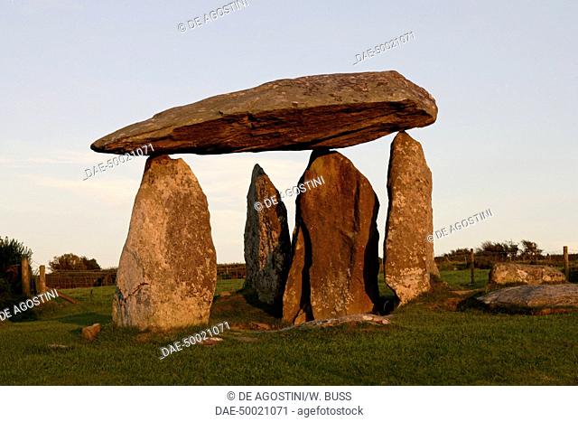 Pentre Ifan cromlech, Bronze Age megalithic monument (late 4000 BC), near Newport Bay, Wales, United Kingdom