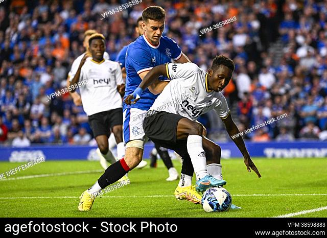 Rangers' Tom Lawrence and Union's Lazare Amani fight for the ball during a match between Scottish Rangers FC and Belgian soccer team Royale Union Saint-Gilloise