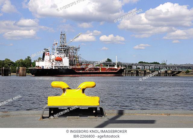 Bollard, chemical tanker, Finkenwerder, port, Hamburg, Germany, Europe