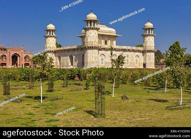 Itimad-ud-Daulah mausoleum, Baby Taj, 1628, Agra, Uttar Pradesh, India