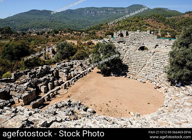 27 September 2021, Turkey, Dalyan: The former theater of the ancient city of Kaunos of the ancient landscape of Caria in southwestern Turkey