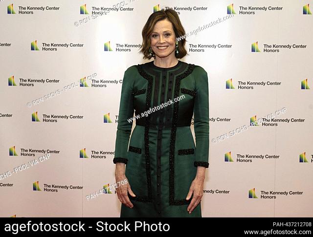 Actress Sigourney Weaver arrives for the Medallion Ceremony honoring the recipients of the 46th Annual Kennedy Center Honors at the Department of State in...