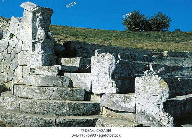 Old ruins of an amphitheatre, Bovianum Vetus, Pietrabbondante, Molise Region, Italy