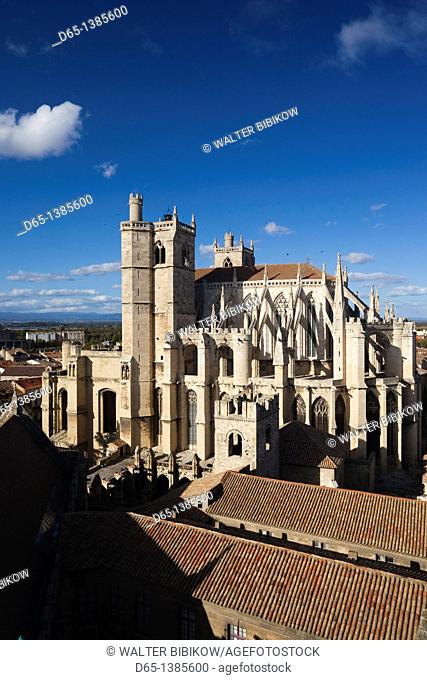 France, Languedoc-Roussillon, Aude Department, Narbonne, Cathedrale St-Just-et-St-Pasteur cathedral, from the Donjon Gilles-Aycelin tower