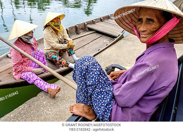 Local Women Wait For Tourists To Take Out On River Boat Trips, Hoi An, Quang Nam Province, Vietnam