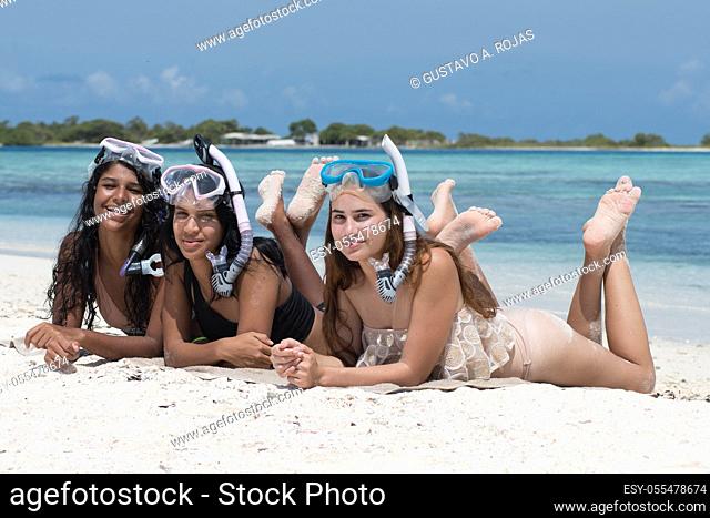Beach vacation snorkel girl snorkeling with mask and fins. Bikini woman relaxing on summer tropical getaway doing snorkeling activity with snorkel tuba and...